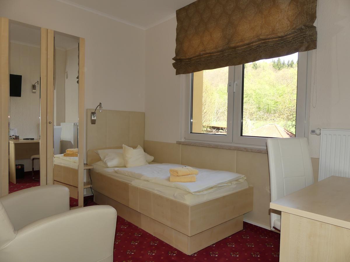 Ferienhotel Wolfsmuehle 로디셰인 외부 사진