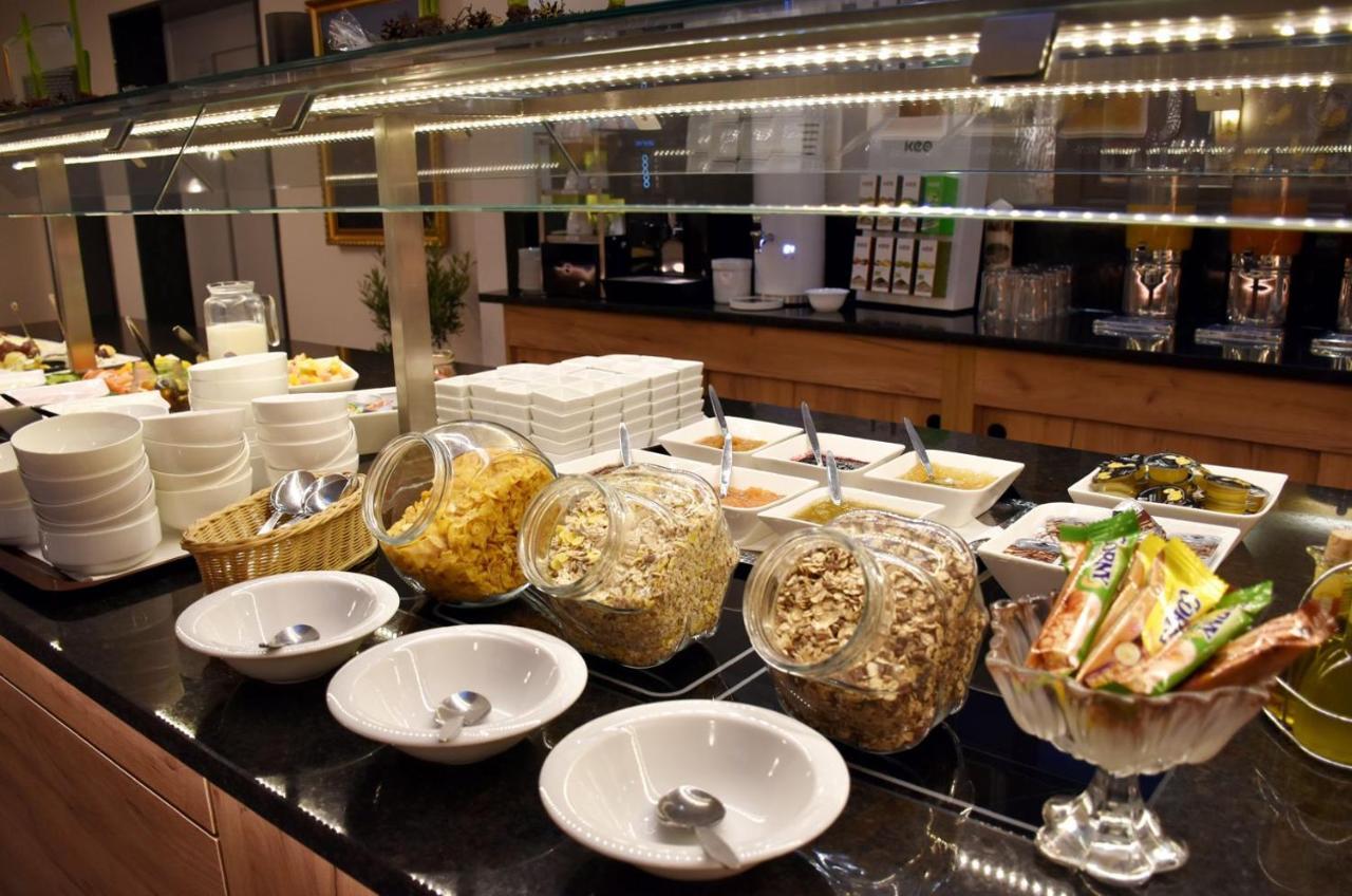 Ferienhotel Wolfsmuehle 로디셰인 외부 사진